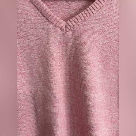 Gently Used Pink V-Neck Sweater - Size M - Picture 2 of 2